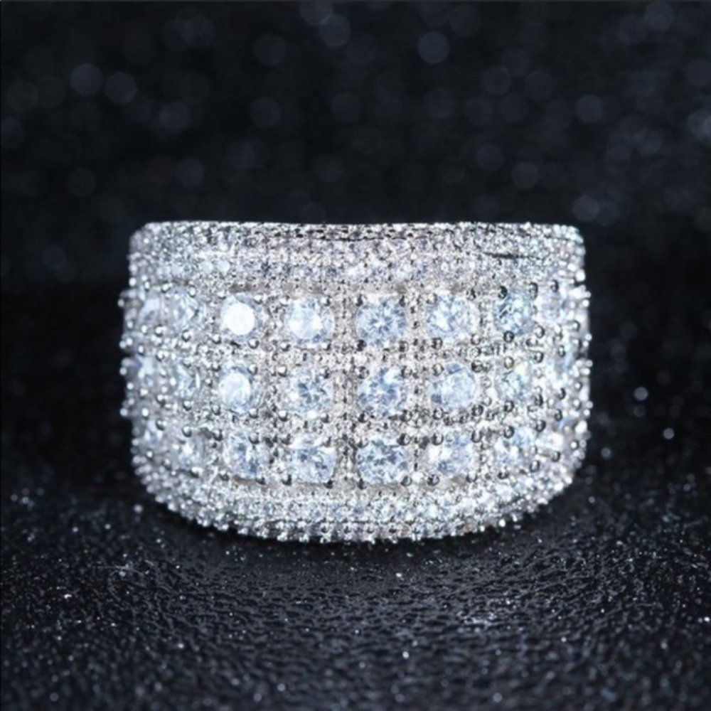 New 925 silver stamped diamonds sparkly ring - Picture 3 of 4